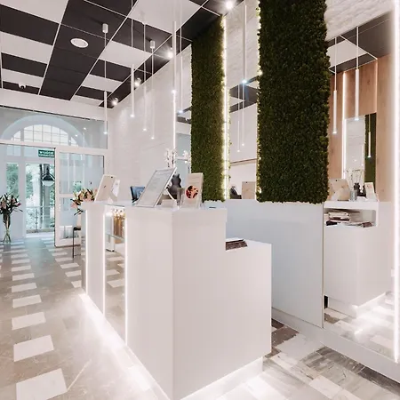 Mala Pieniawa מלון 4*