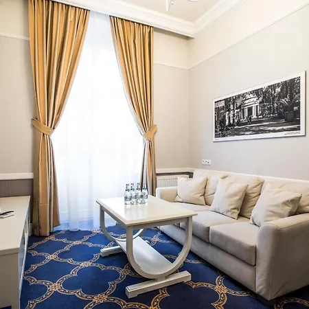 Mala Pieniawa מלון 4*